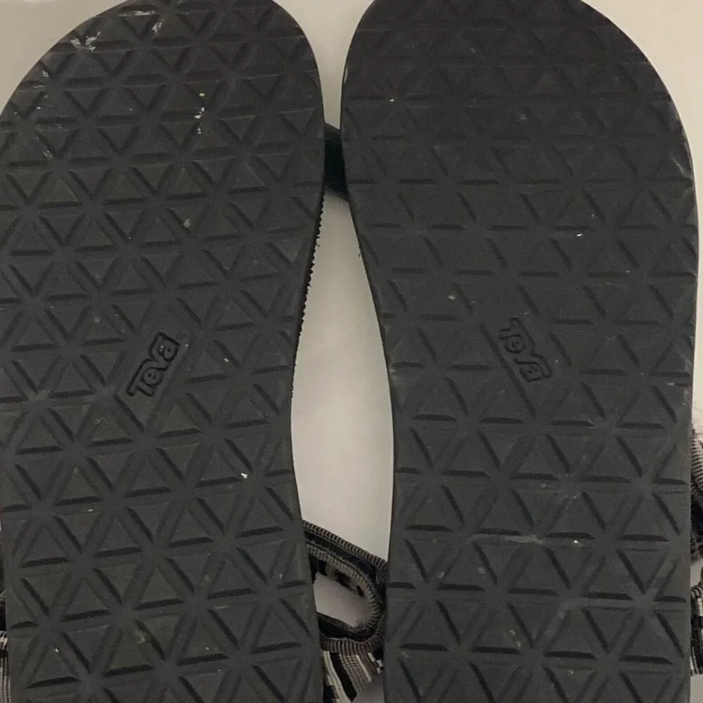 Teva Men's Multicolor Universal‎ Hook & Loop Strappy Hiking Sandals Size 14
